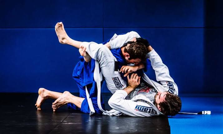 BJJ White Belt Survival Guide: 11 Tips to Get Past the Hard Part