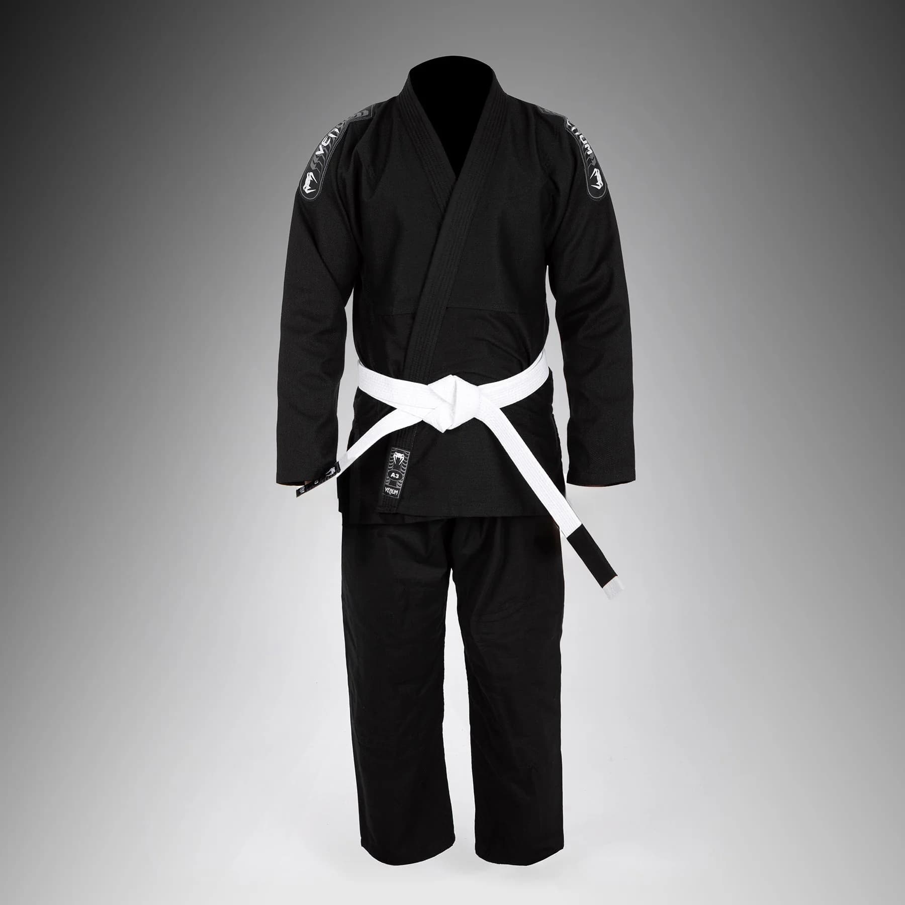 What to Wear to BJJ Class (Gi, No-Gi, and Your First Day)