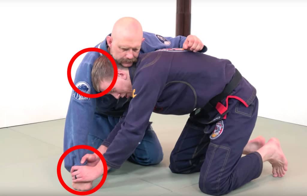 Rory Van Vliet and Stephan Kesting demonstrating wrist control and head position from turtle