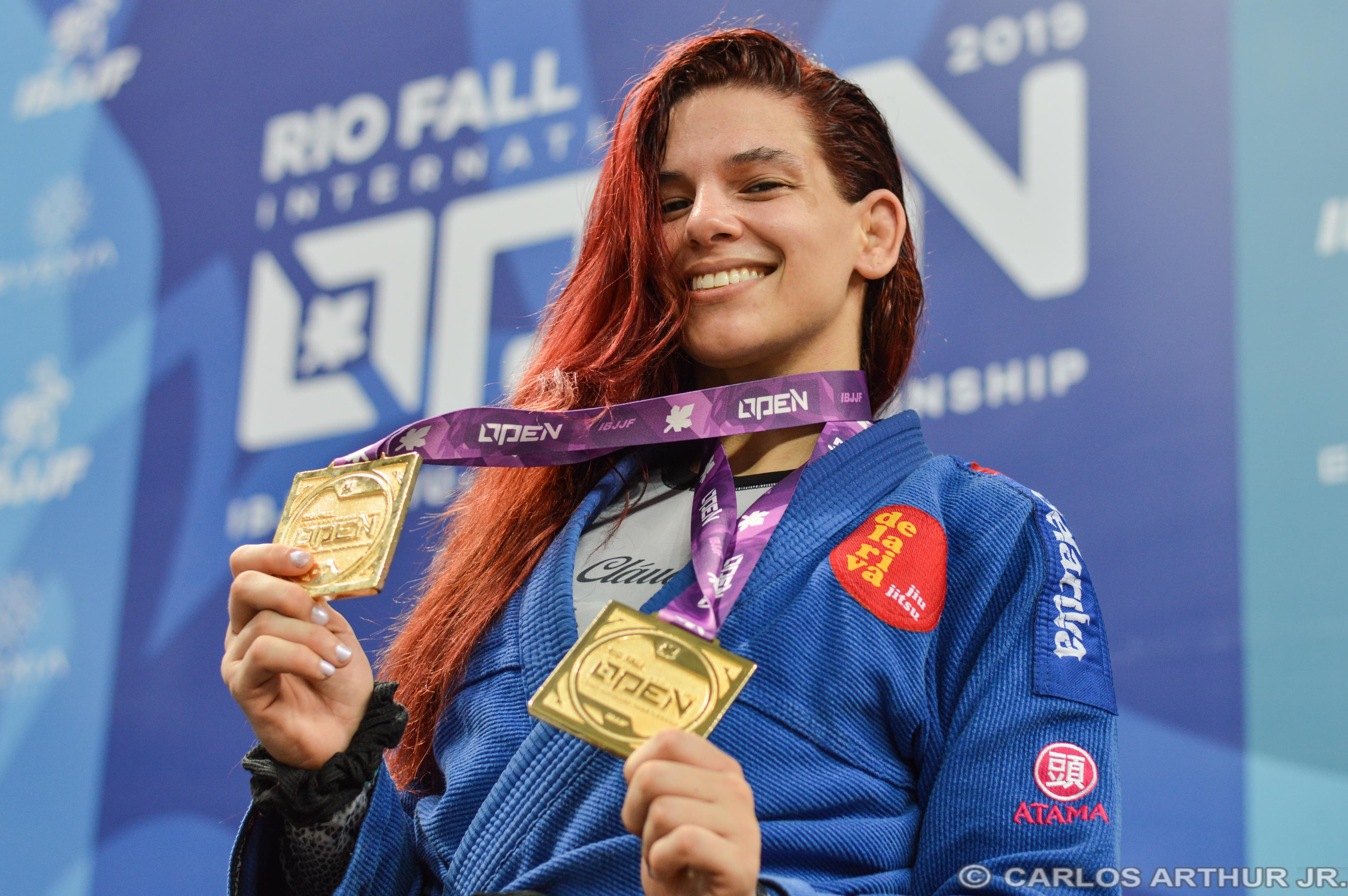 Claudia do Val: three world titles, three weight classes