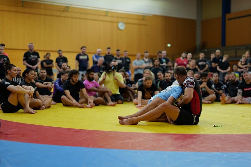How to ask a BJJ coach a question they can actually answer