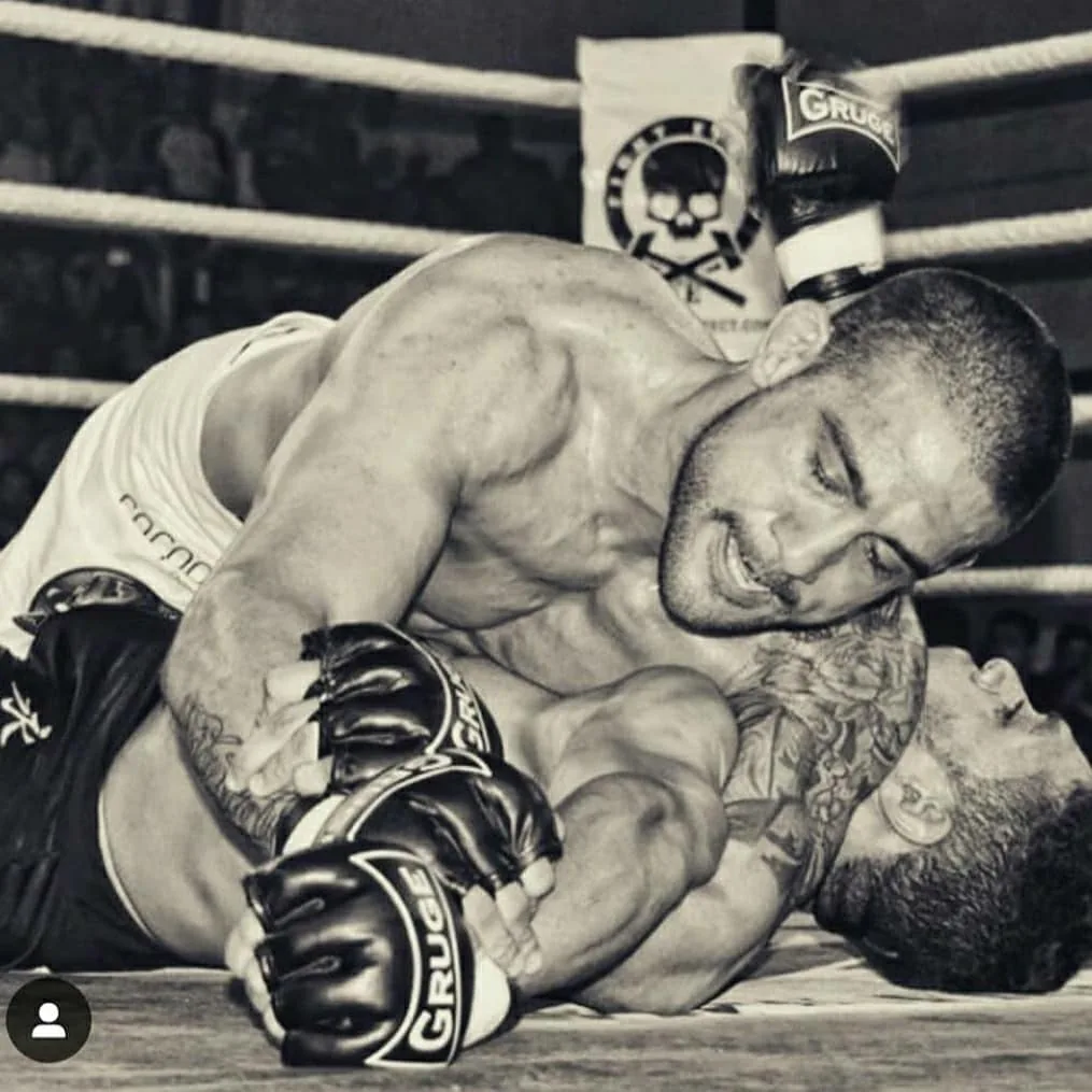 Clases MMA, artes marciales, boxeo y Bjj prof: Esteban Bonaveri — Brazilian Jiu-Jitsu in Sant Vicenç de Montalt, Spain.