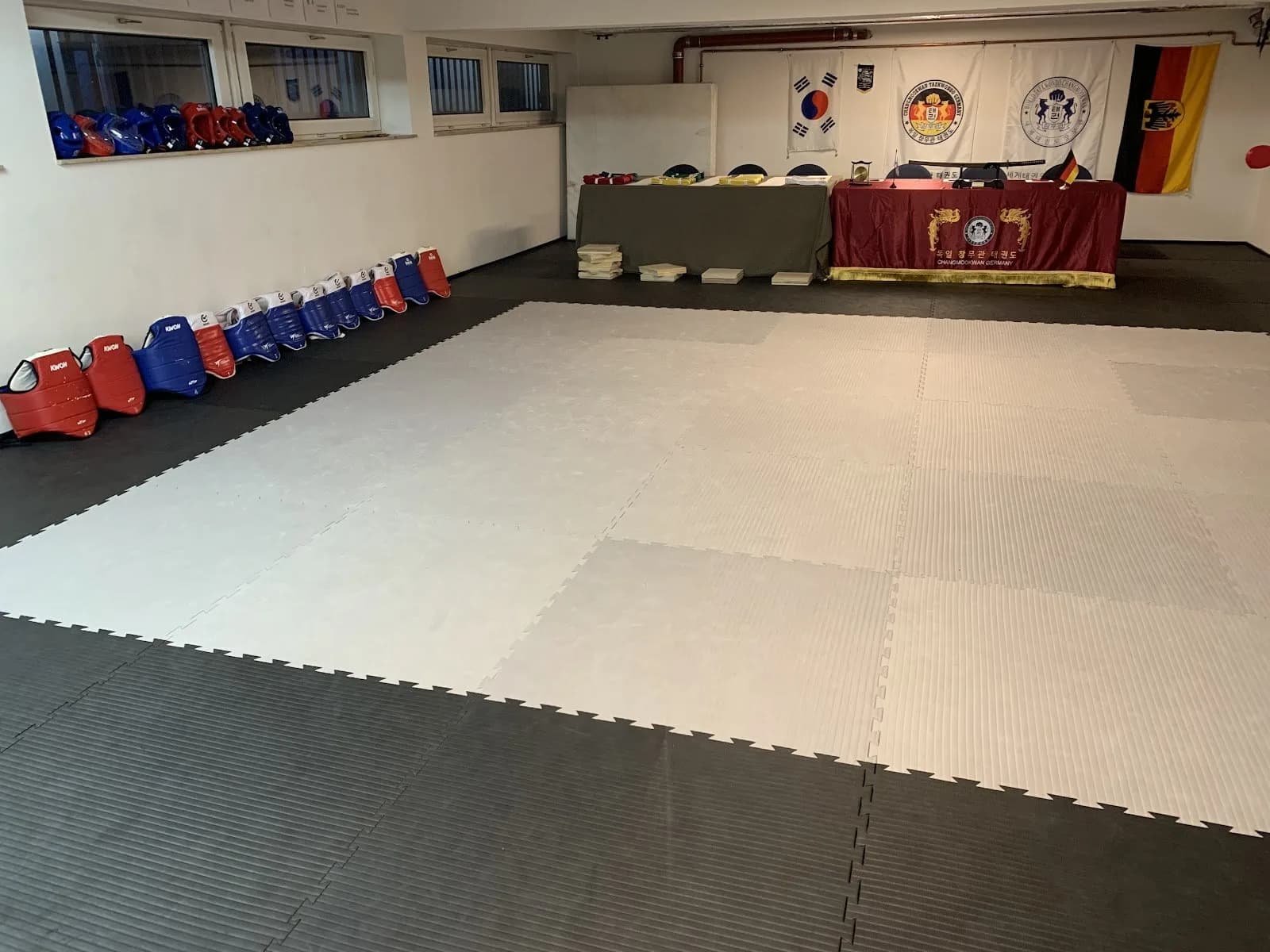 Kampfkunst Gladbeck / Martial Arts Recklinghausen e.V. — Brazilian Jiu-Jitsu in Gladbeck, Germany.