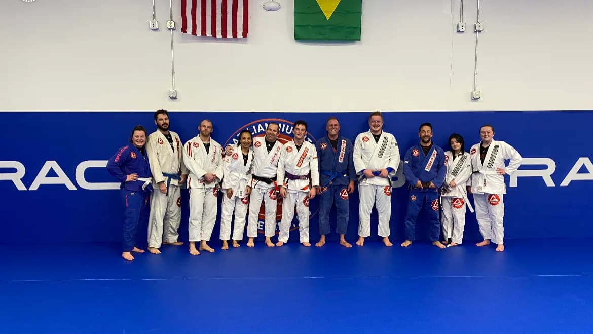 Gracie Barra St Peters Mo Brazilian Jiu Jitsu and Self Defense — Gracie Barra
