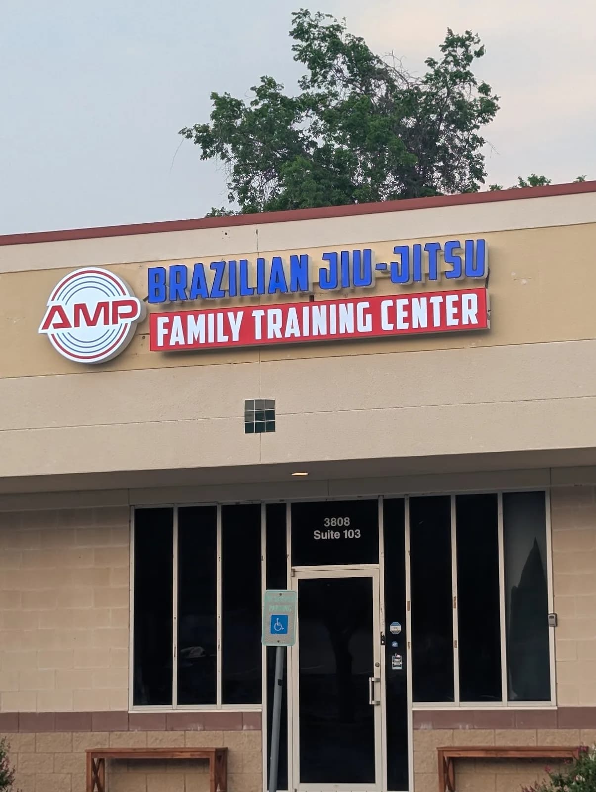 AMP BJJ Northwest Hills: Brazilian Jiu-Jitsu: Family Training Center
